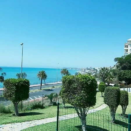 Atico-duplex 1ª Linea De Playa Con Jacuzzi. 6 Pax Apartment *