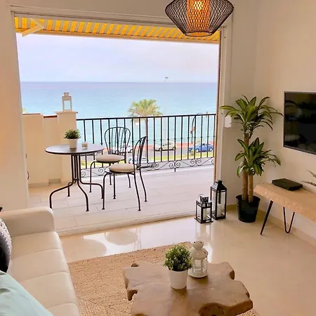 Apartment Atico-duplex 1ª Linea De Playa Con Jacuzzi. 6 Pax Benalmadena